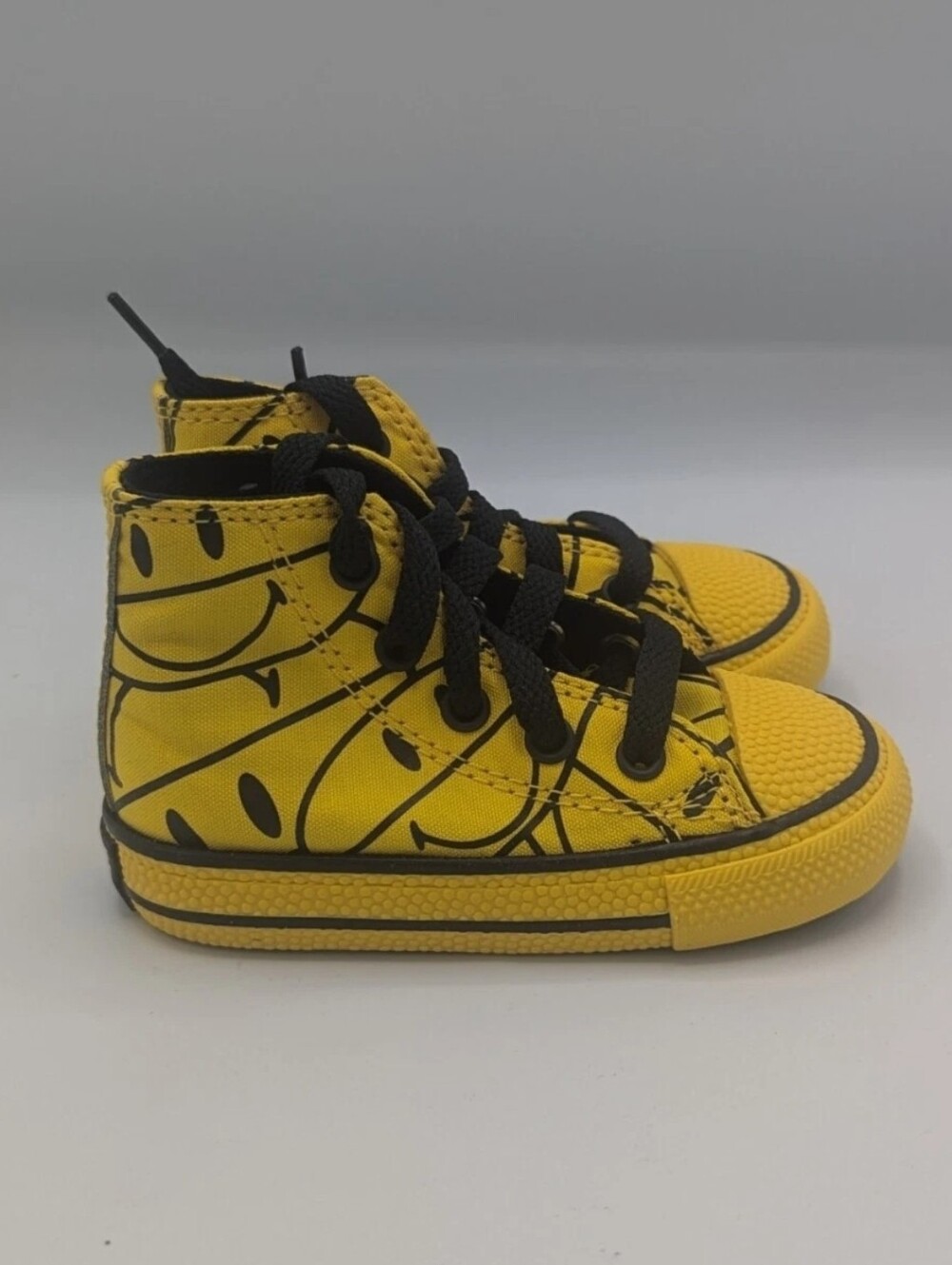 Converse x Chinatown Market US Infant Sz 5 Hi Sneaker 771256C Yellow Smiley